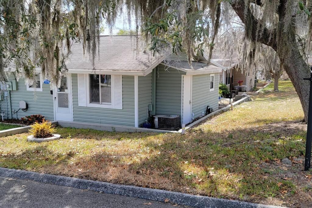 Beautiful Cottage Near Lake Louisa & Mins From Disney, Vehicle Rental Available クレルモン エクステリア 写真