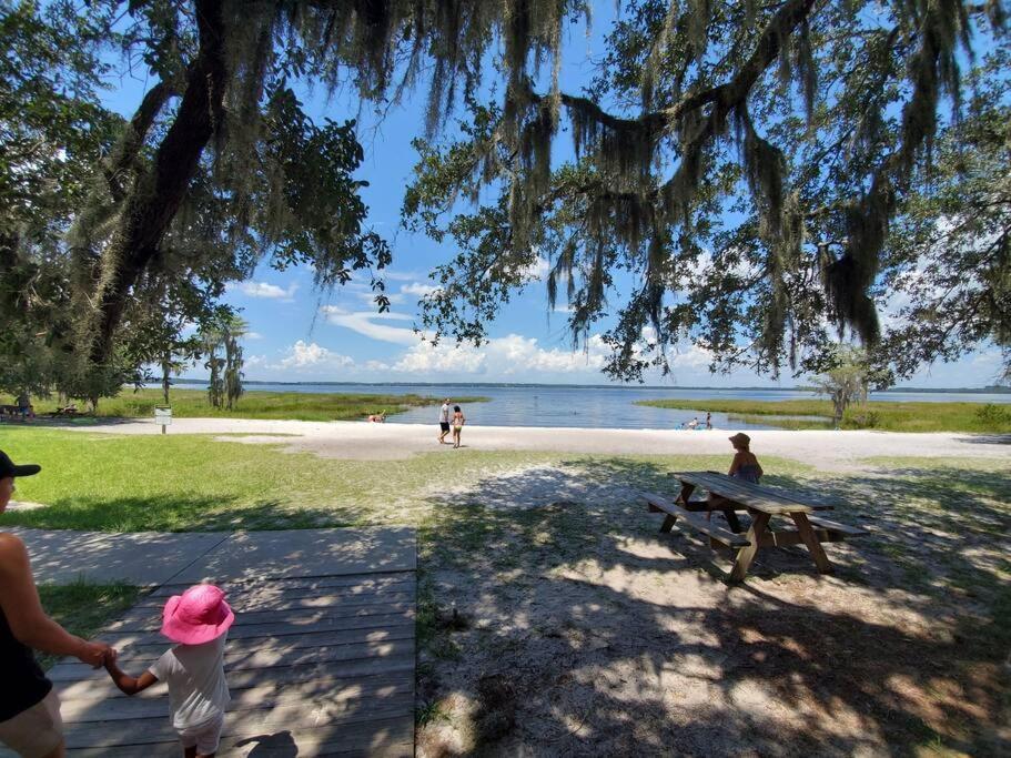 Beautiful Cottage Near Lake Louisa & Mins From Disney, Vehicle Rental Available クレルモン エクステリア 写真