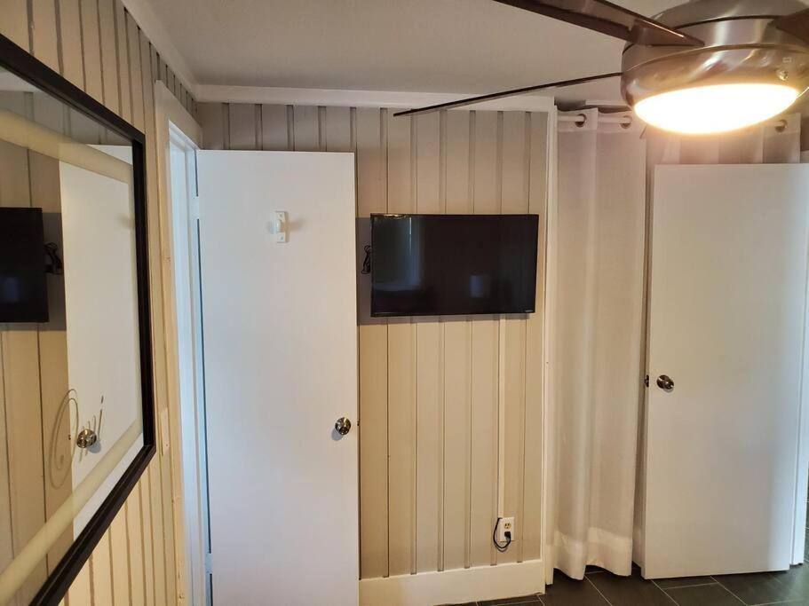 Beautiful Cottage Near Lake Louisa & Mins From Disney, Vehicle Rental Available クレルモン エクステリア 写真