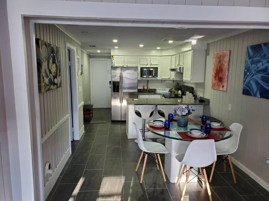 Beautiful Cottage Near Lake Louisa & Mins From Disney, Vehicle Rental Available クレルモン エクステリア 写真