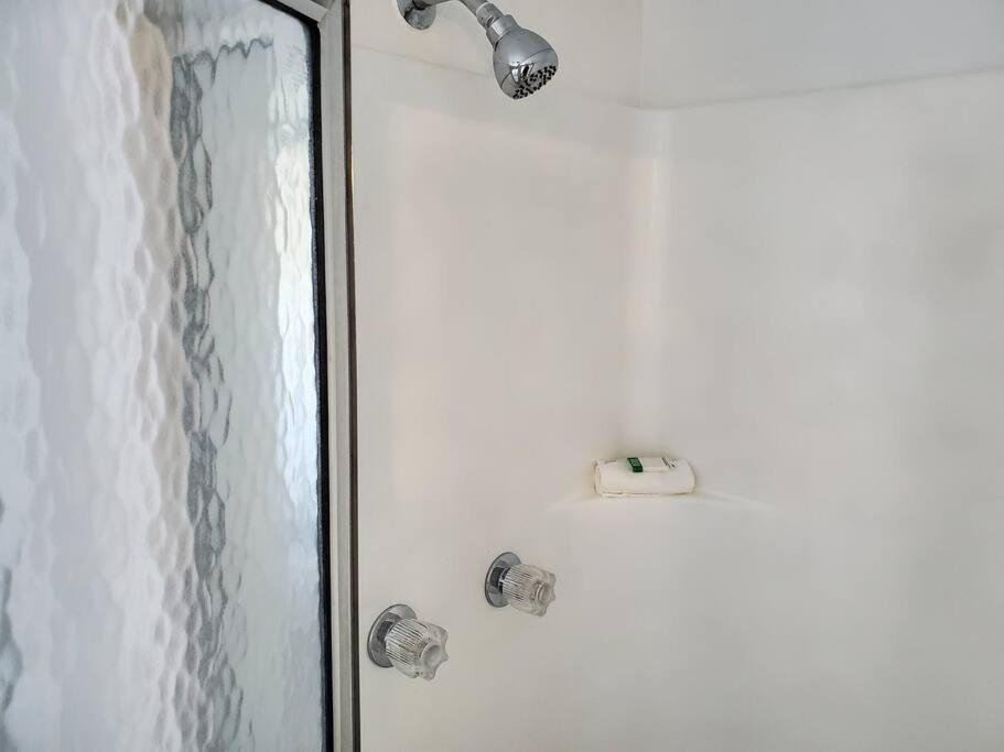 Beautiful Cottage Near Lake Louisa & Mins From Disney, Vehicle Rental Available クレルモン エクステリア 写真